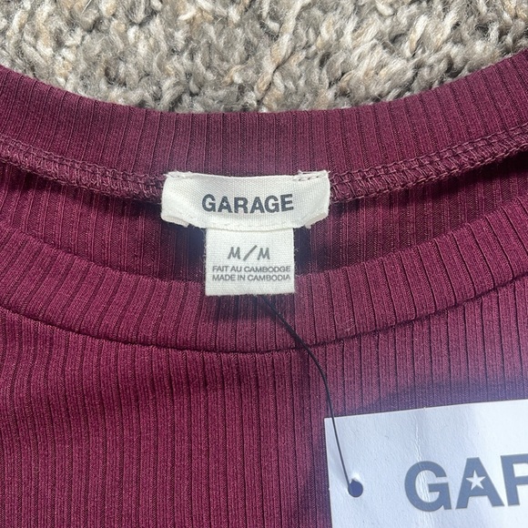NWT Garage Long Sleeve Crop Top - Picture 2 of 3